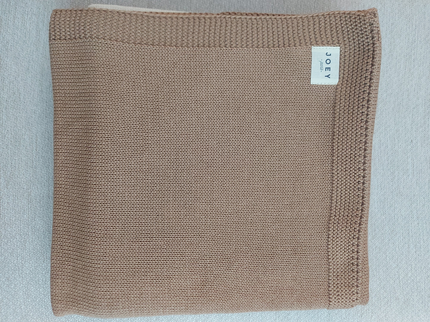 Couverture en maille